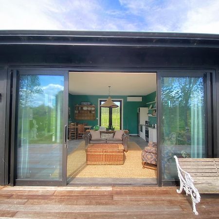 Stablehouse Garden Shed Masterton Exterior foto